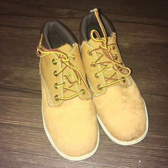 Timberland tan lace up size youth 12 hiking boots - Picture 1 of 4